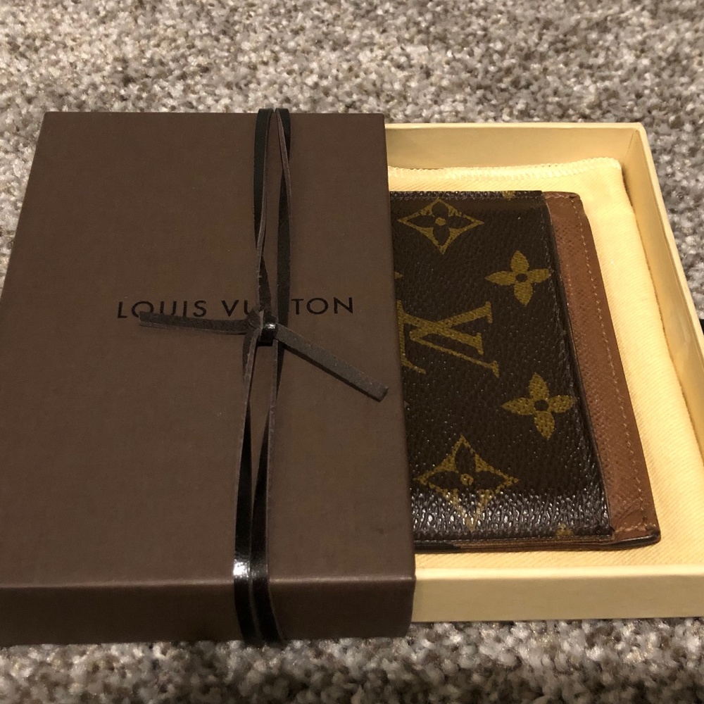 Louis Vuitton Monogram Card Holder